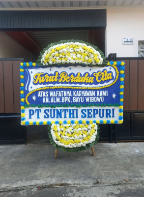 Papan Bunga Duka di Pringombo