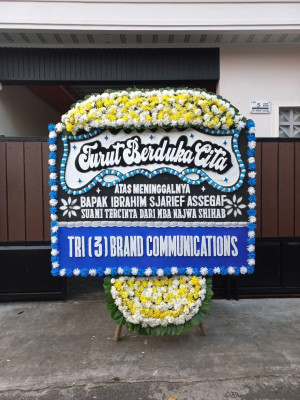 Papan Bunga Duka di Pringombo